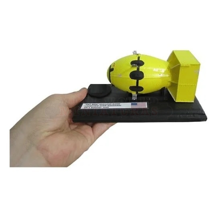 Miniatura Fat Man Nuclear Bomb Projeto Manhattan 1:24 - MiniWorld