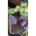 Estatua Colecionável Immortal Hulk, Quebrando Tijolos - Imagem 5