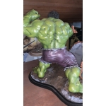 Estatua Colecionável Immortal Hulk, Quebrando Tijolos - Imagem 3